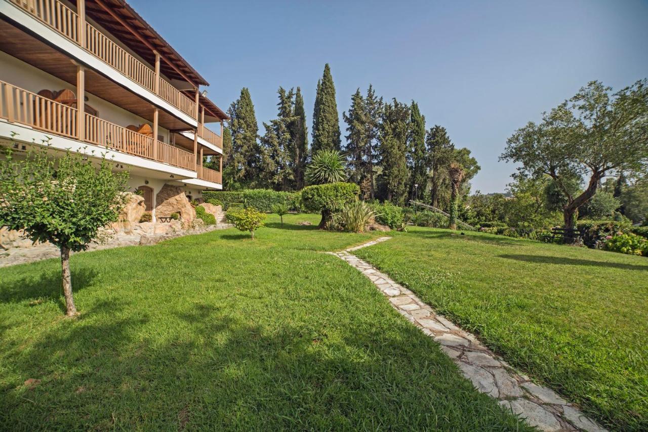 Corfu Club Apartments Gouvia Exterior photo